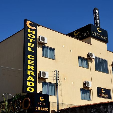 Hotel Cerrado Гояния Екстериор снимка