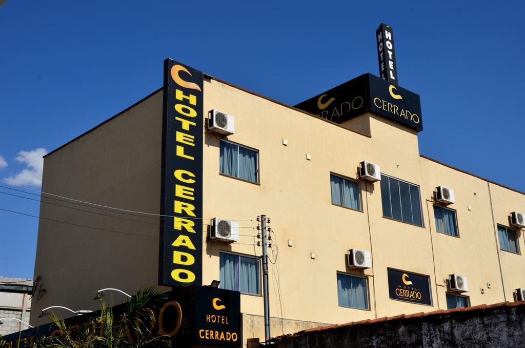 Hotel Cerrado Гояния Екстериор снимка